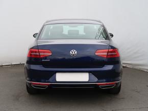 Volkswagen Passat  2.0 TDI R-Line 