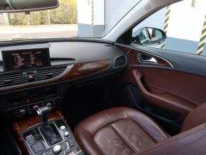 Audi A6  3.0 TDI Basis 