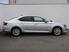 Škoda Superb  2.0 TDI Style 