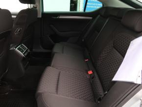 Škoda Superb  2.0 TDI Style 