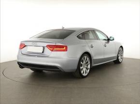 Audi A5  2.0 TDI S-Line 