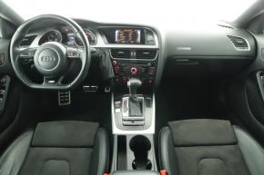 Audi A5  2.0 TDI S-Line 