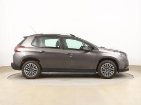 Peugeot 2008  1.2 PureTech 