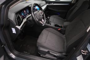 Volkswagen Golf  1.5 TSI Life 