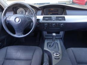 BMW 5  525d 