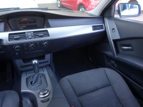 BMW 5  525d 