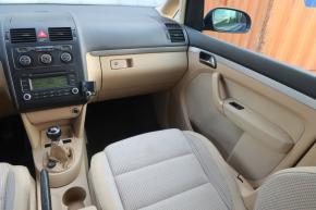 Volkswagen Touran  2.0 FSI 