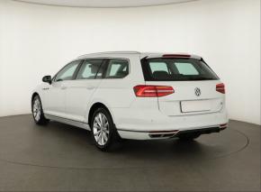 Volkswagen Passat  2.0 TDI 