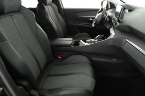 Peugeot 5008  1.5 BlueHDi Allure 