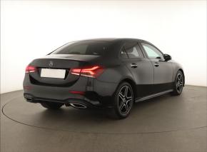 Mercedes-Benz A  A 200 AMG Line 