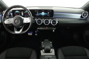 Mercedes-Benz A  A 200 AMG Line 