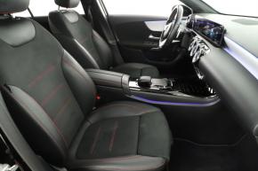 Mercedes-Benz A  A 200 AMG Line 