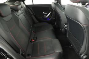 Mercedes-Benz A  A 200 AMG Line 