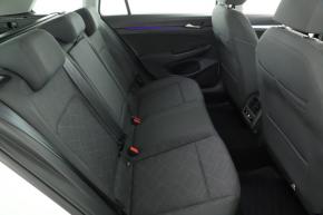 Volkswagen Golf  1.0 TSI Life 