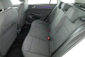Volkswagen Golf  1.0 TSI Life 