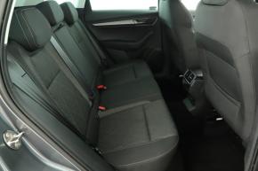 Škoda Karoq  1.5 TSI 