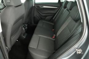Škoda Karoq  1.5 TSI 