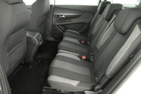 Peugeot 5008  1.5 BlueHDi 