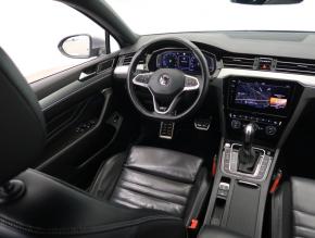 Volkswagen Passat  1.5 TSI Highline 