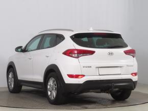 Hyundai Tucson  1.7 CRDi Trikolor 