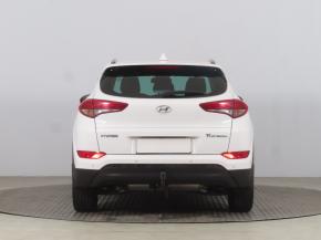 Hyundai Tucson  1.7 CRDi Trikolor 