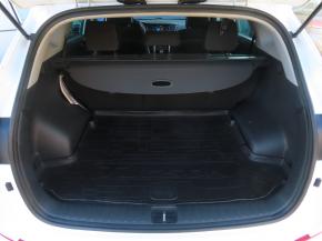 Hyundai Tucson  1.7 CRDi Trikolor 
