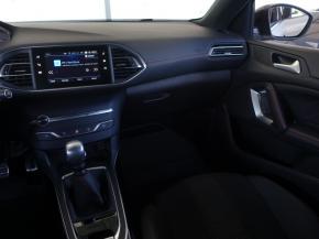 Peugeot 308  1.5 BlueHDi 