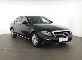 Mercedes-Benz E  E 220 d 4MATIC 