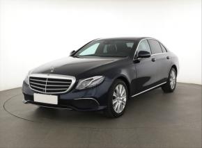 Mercedes-Benz E  E 220 d 4MATIC 