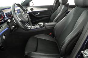 Mercedes-Benz E  E 220 d 4MATIC 