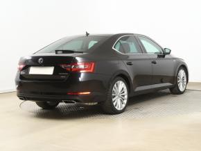 Škoda Superb  2.0 TSI Laurin&Klement 