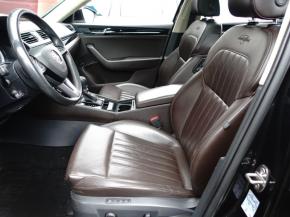 Škoda Superb  2.0 TSI Laurin&Klement 