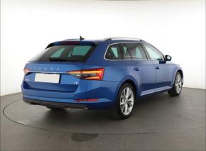 Škoda Superb  iV 1.4 TSI PHEV Laurin&Klement 