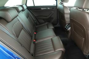 Škoda Superb  iV 1.4 TSI PHEV Laurin&Klement 