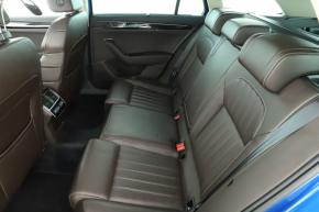 Škoda Superb  iV 1.4 TSI PHEV Laurin&Klement 