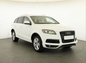 Audi Q7  3.0 TDI S-Line