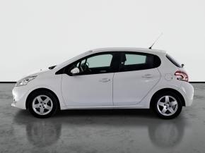 Peugeot 208  1.4 HDI Active 