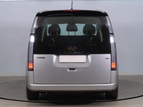 Hyundai Staria  2.2 CRDi 
