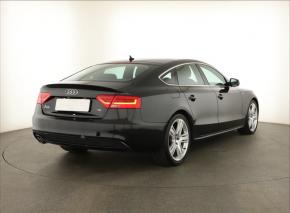 Audi A5  2.0 TDI S-Line 