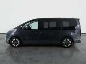 Hyundai Staria  2.2 CRDi 