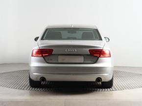 Audi A8  4.2 TDI 