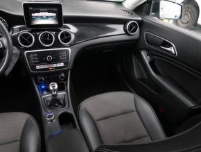 Mercedes-Benz CLA  180 CDI 