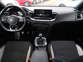 Kia Ceed  1.6 CRDi GT Line 