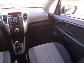 Kia Venga  1.4 CVVT 