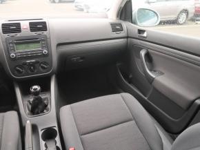 Volkswagen Golf  1.6 