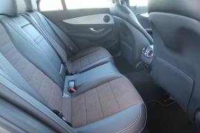 Mercedes-Benz E  E 200 4MATIC 