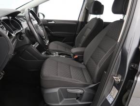 Volkswagen Touran  1.5 TSI Highline 