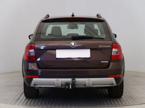 Škoda Octavia  Scout 2.0 TDI . 