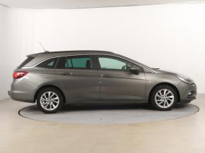 Opel Astra  1.4 T 