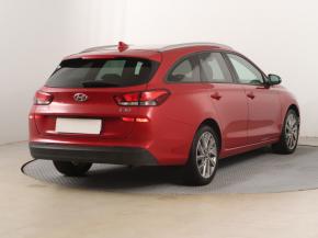 Hyundai i30  1.4 T-GDI 